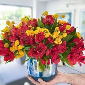 Meet your Posher, Tye